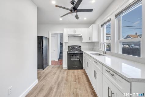 252 Shelton Street Bridgeport CT 06608