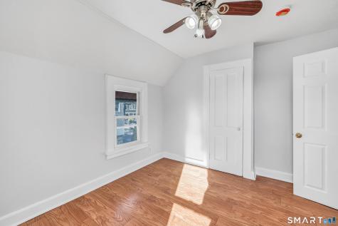 252 Shelton Street Bridgeport CT 06608