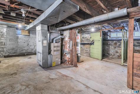 252 Shelton Street Bridgeport CT 06608