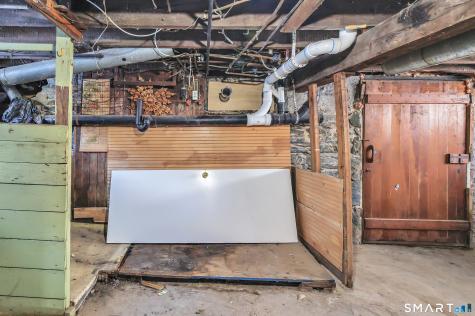 252 Shelton Street Bridgeport CT 06608