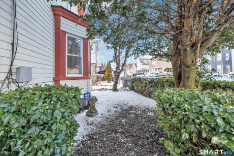 252 Shelton Street Bridgeport CT 06608