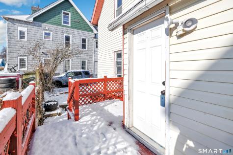 252 Shelton Street Bridgeport CT 06608