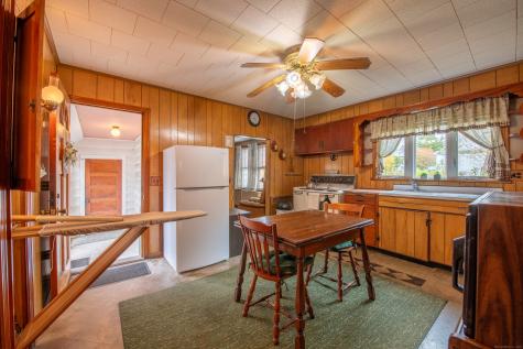 252 Church Street Putnam CT 06260