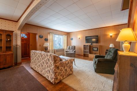 252 Church Street Putnam CT 06260