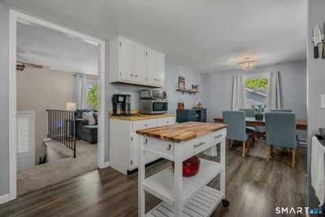 6 Amherst Court Groton CT 06355