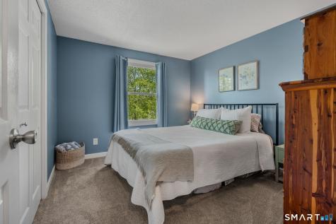 6 Amherst Court Groton CT 06355