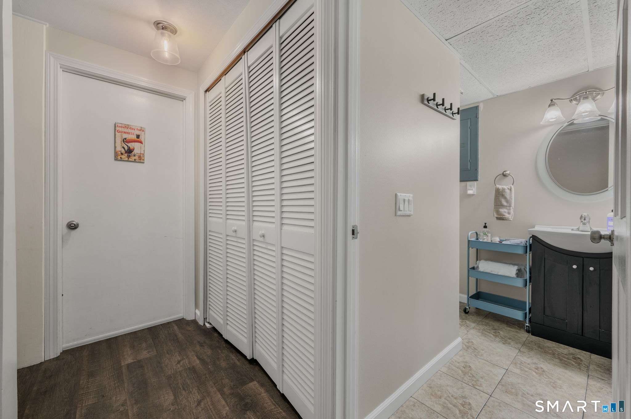 6 Amherst Court Groton CT 06355