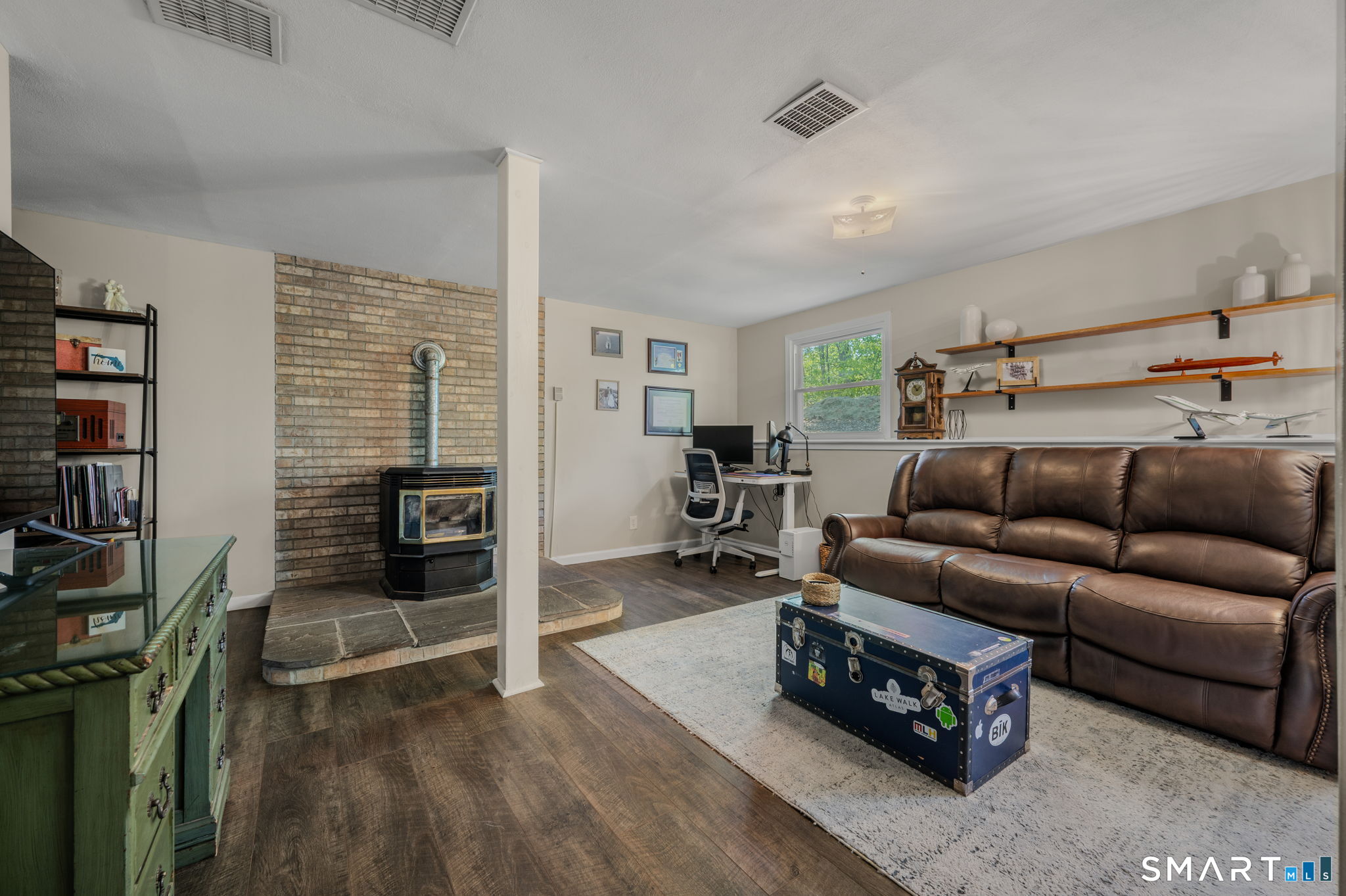 6 Amherst Court Groton CT 06355