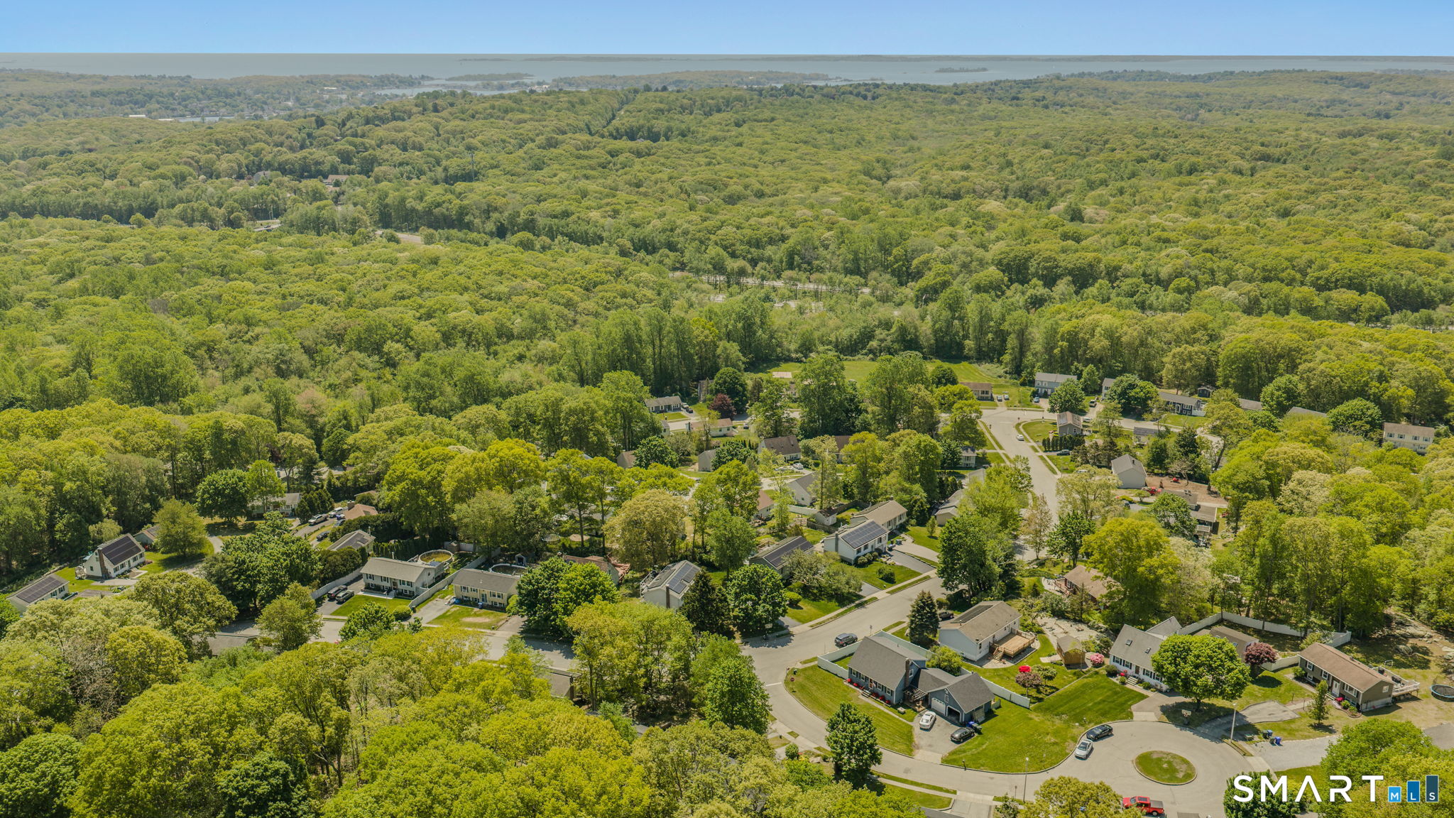 6 Amherst Court Groton CT 06355