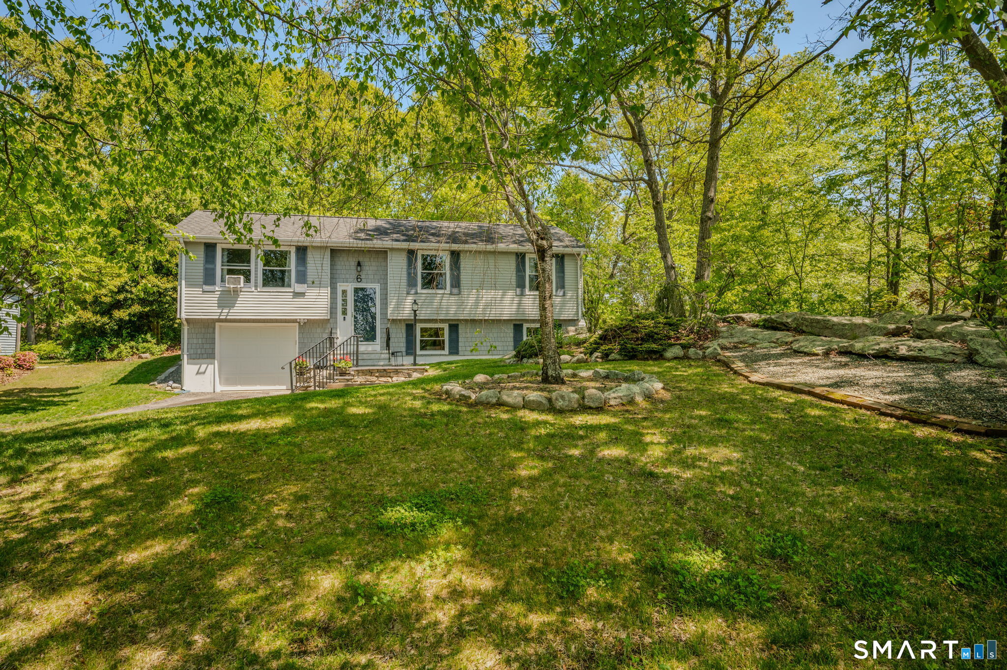 6 Amherst Court Groton CT 06355