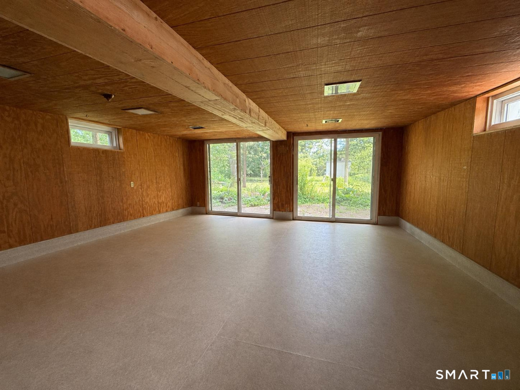 128 Woodland Street Windsor CT 06095