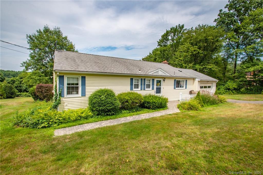 11 Richmond Drive Plymouth CT 06782