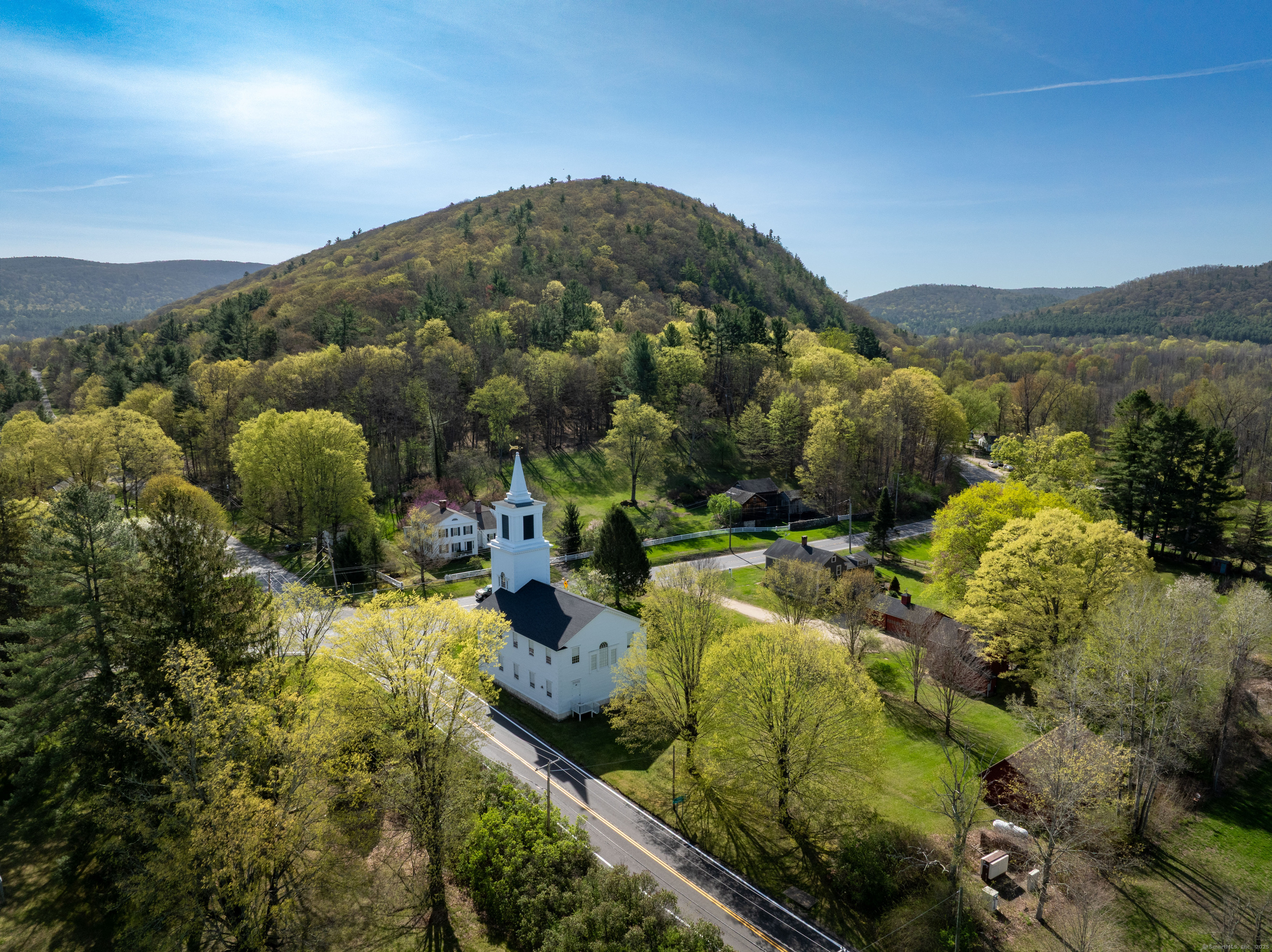 16 Route 63 Canaan CT 06031