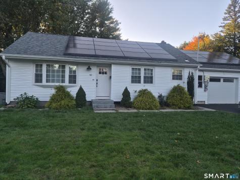 43 Manor Lane South Windsor CT 06074
