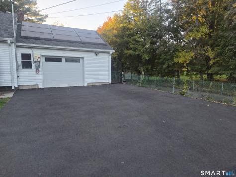 43 Manor Lane South Windsor CT 06074