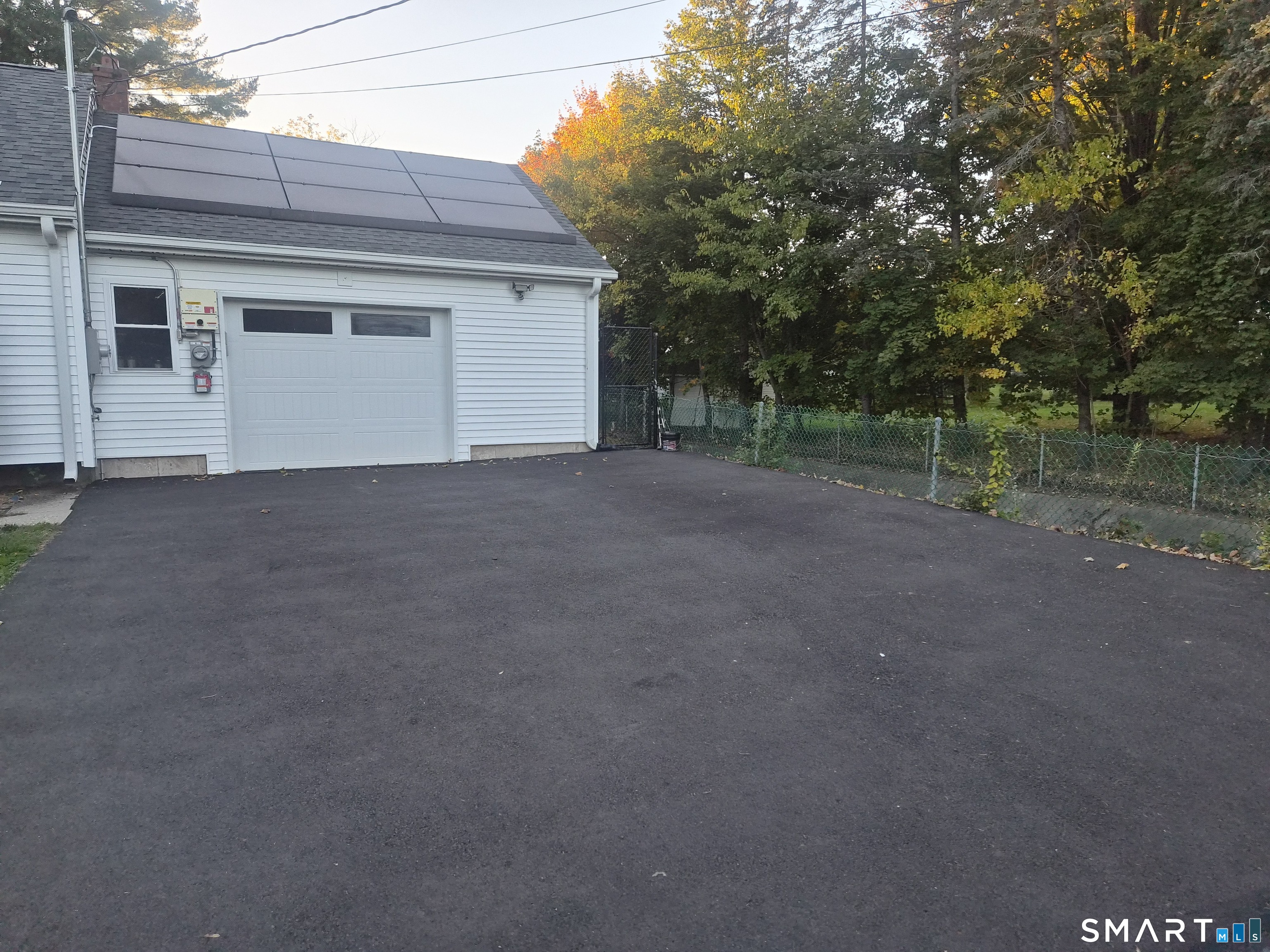 43 Manor Lane South Windsor CT 06074