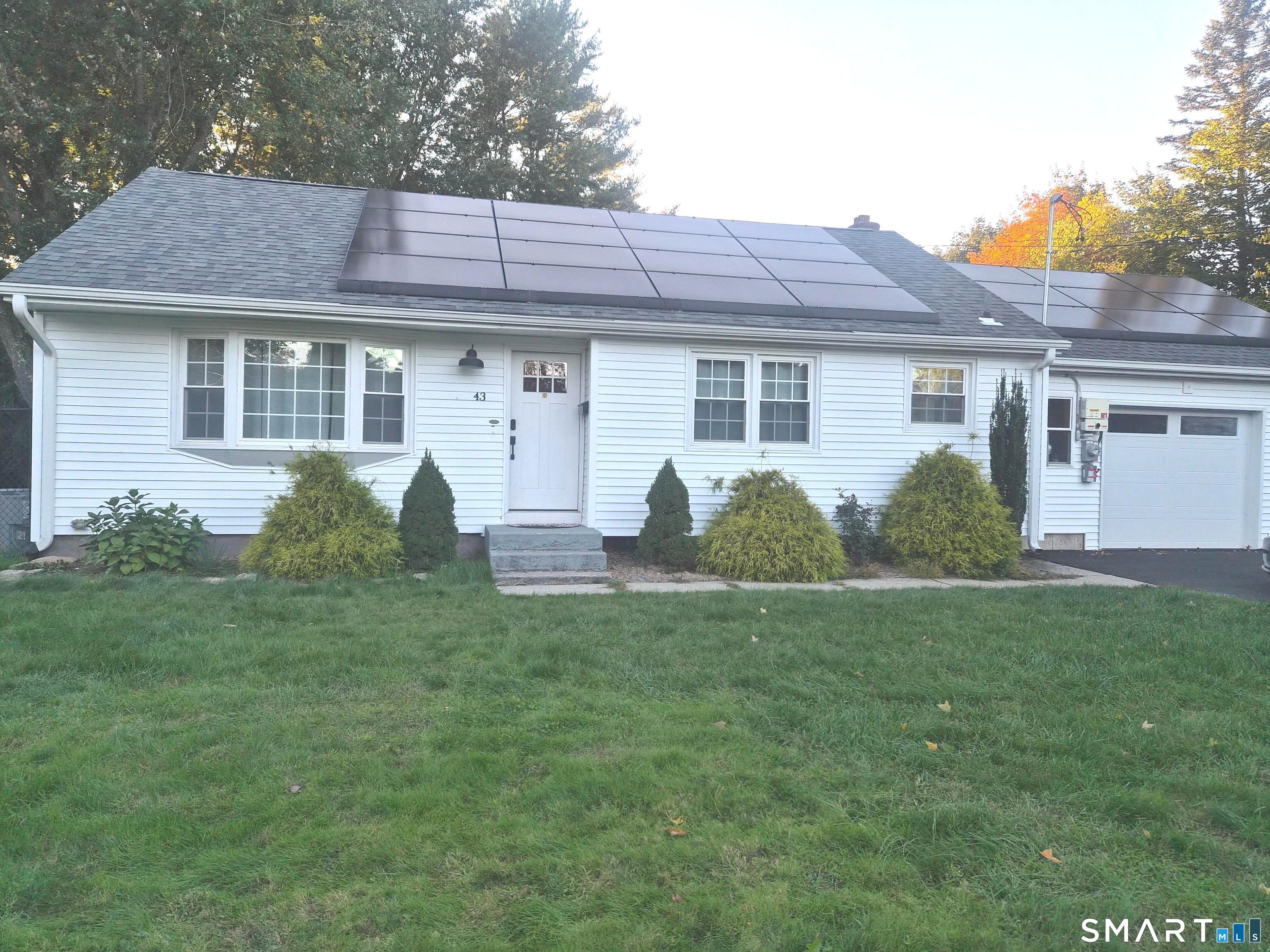 43 Manor Lane South Windsor CT 06074