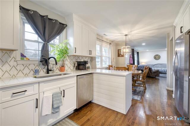 43 Manor Lane South Windsor CT 06074