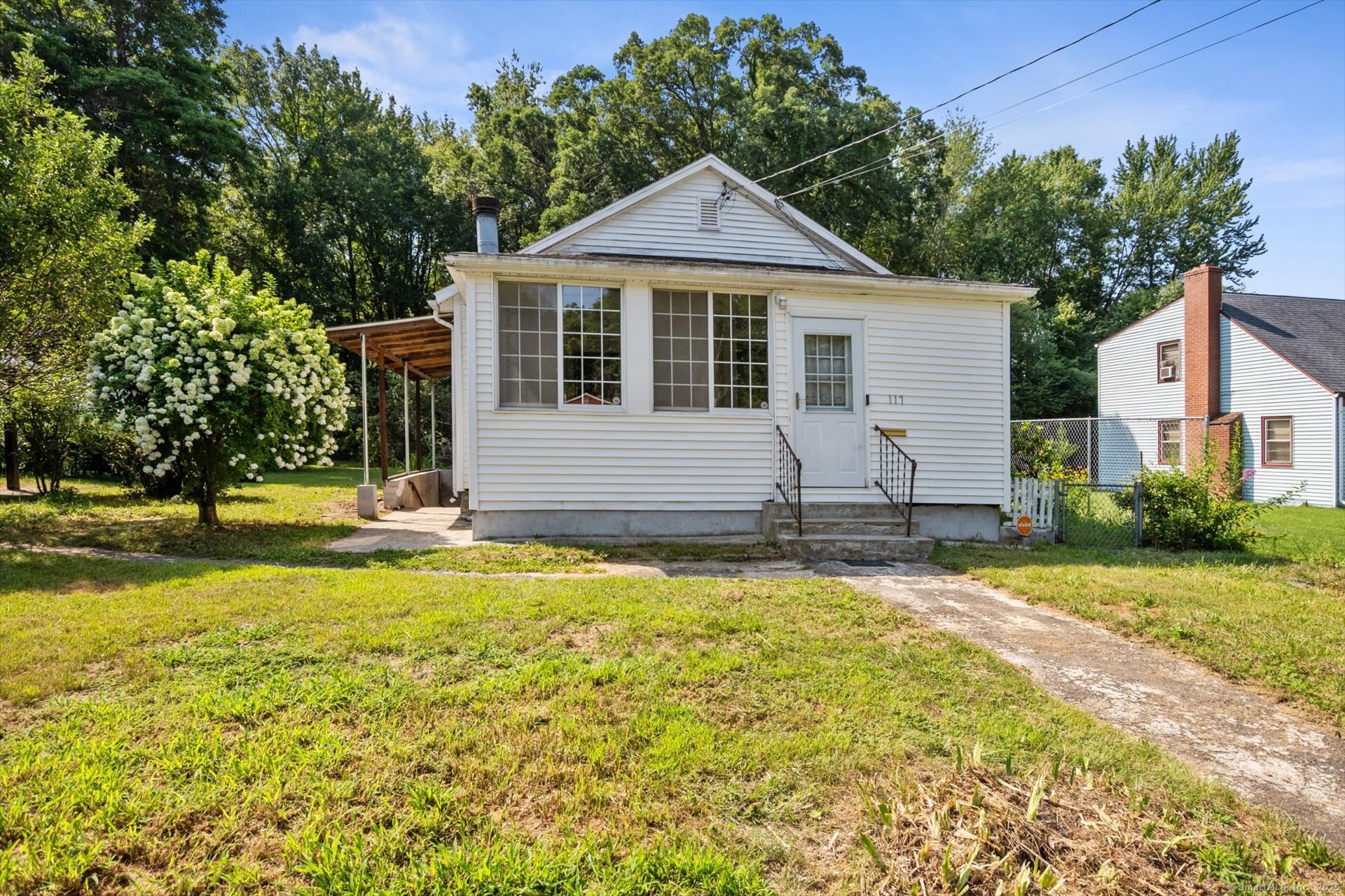 117 East Pershing Street Bloomfield CT 06002