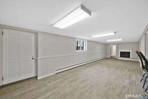 12 Unity Drive Trumbull CT 06611