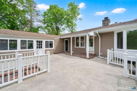 12 Unity Drive Trumbull CT 06611