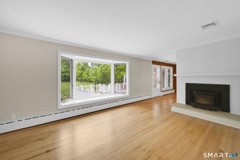 12 Unity Drive Trumbull CT 06611