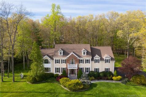 4 Mia Bella Drive New Milford CT 06776