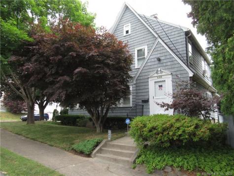446 Savoy Street Bridgeport CT 06606