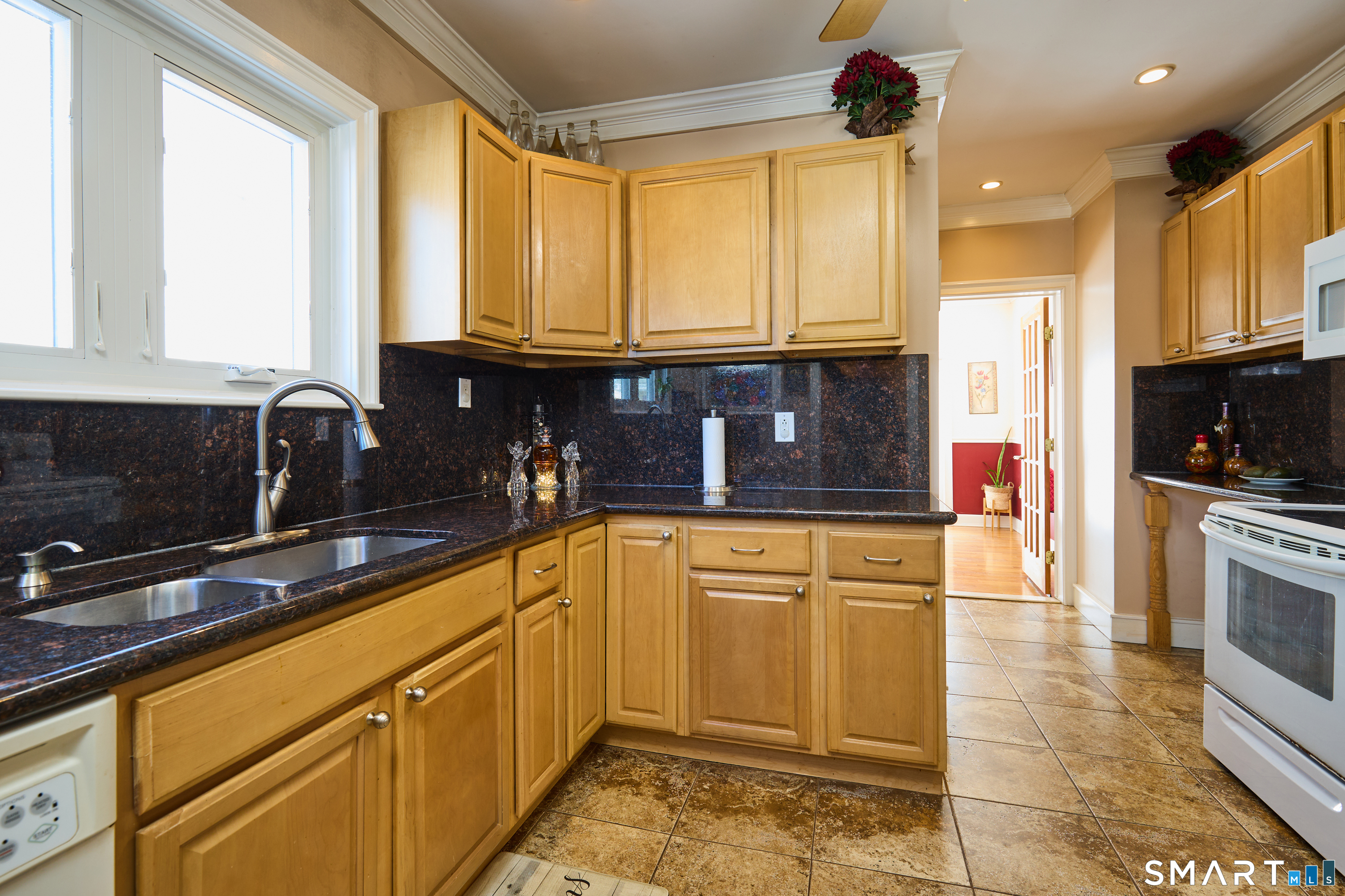 35 Querida Street Bridgeport CT 06604