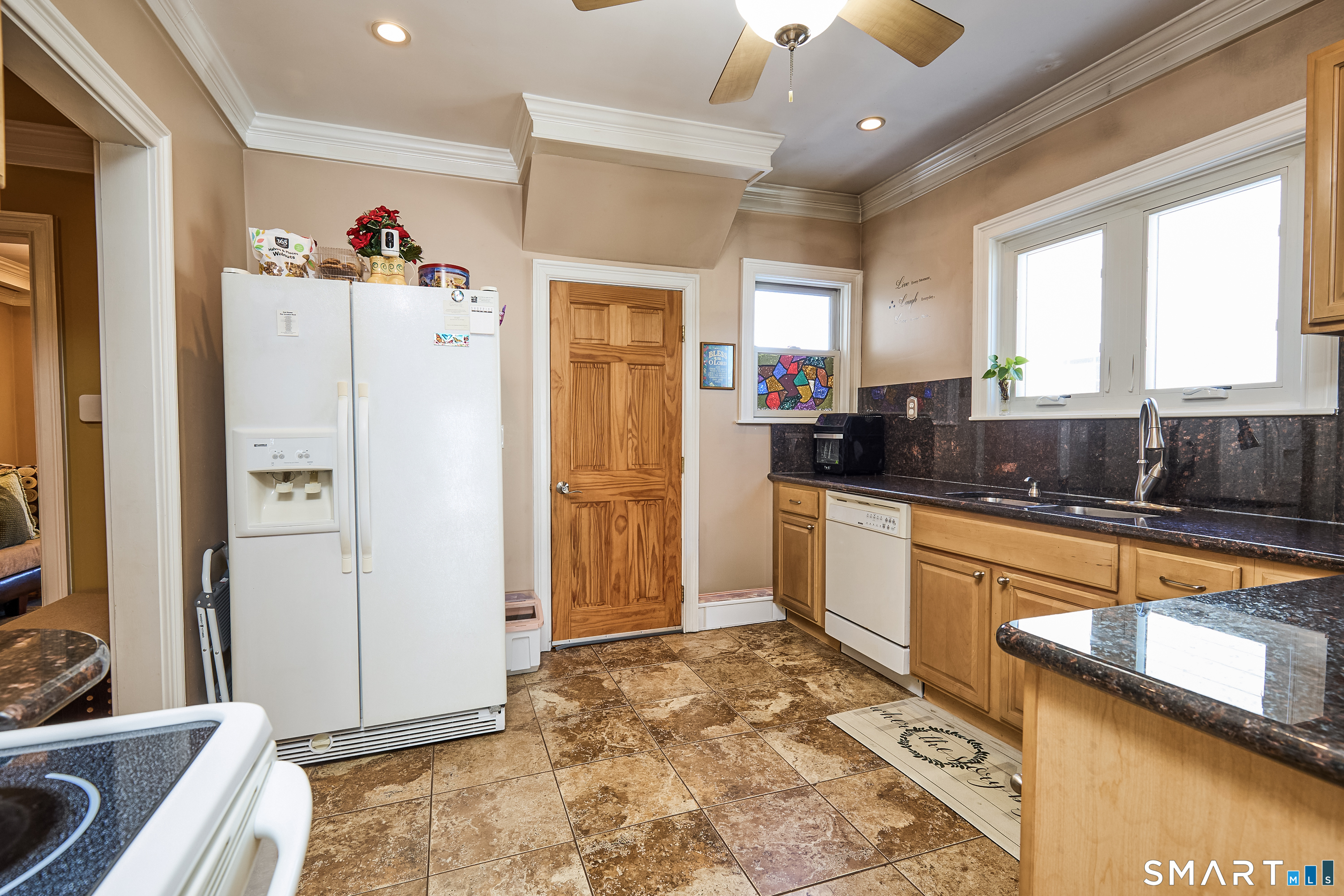 35 Querida Street Bridgeport CT 06604