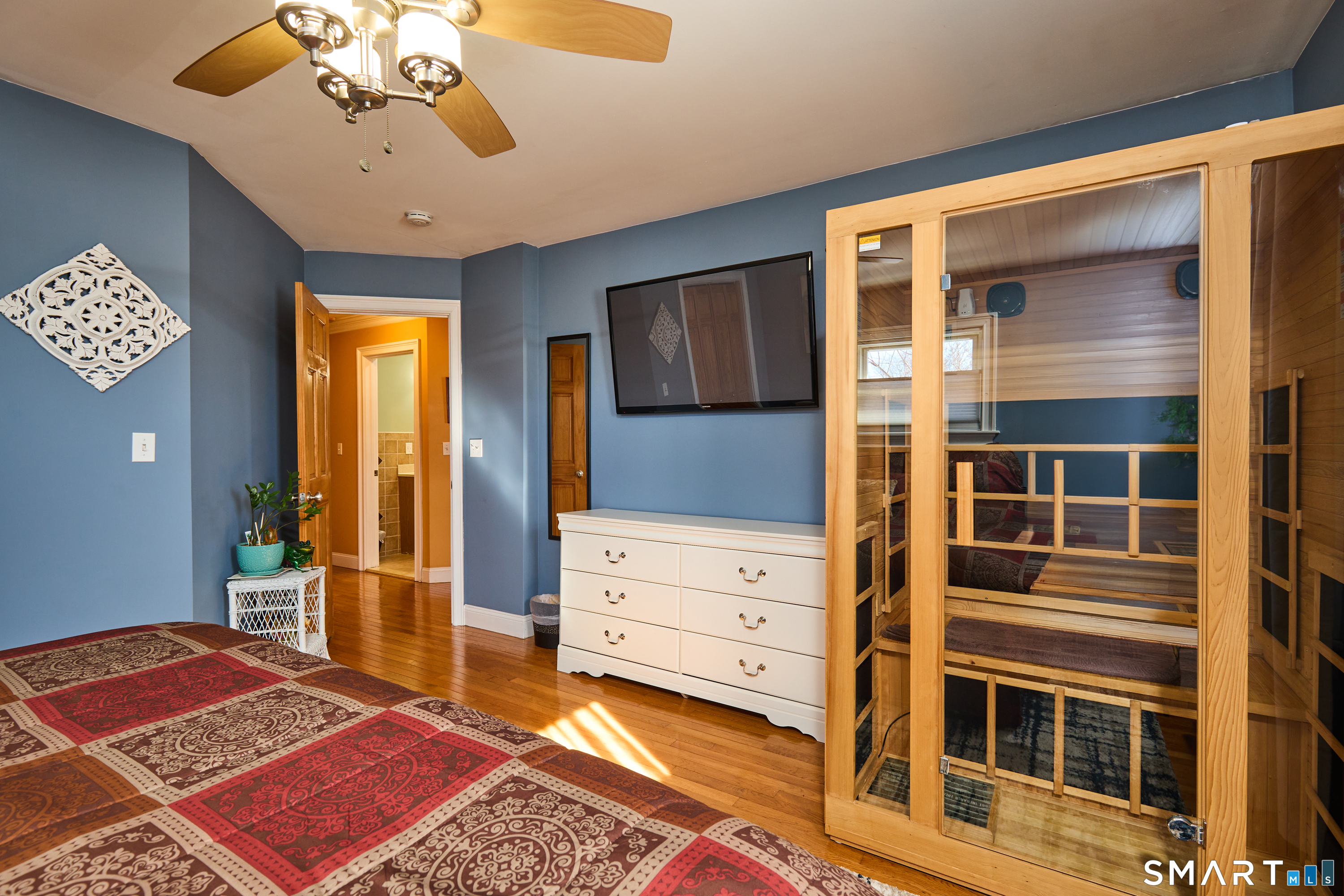 35 Querida Street Bridgeport CT 06604