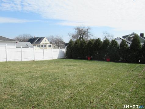 35 Querida Street Bridgeport CT 06604