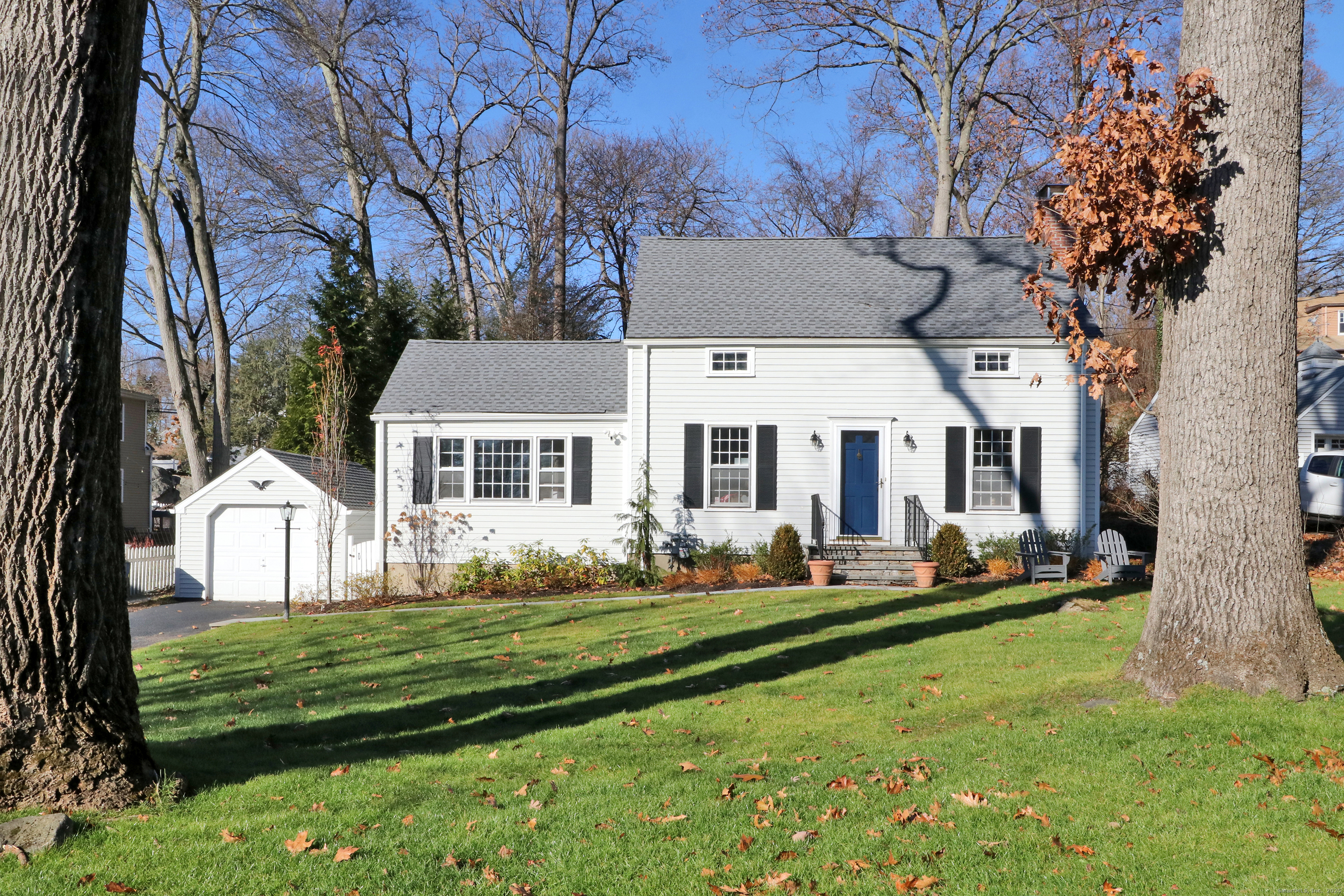30 Falmouth Road Fairfield CT 06825