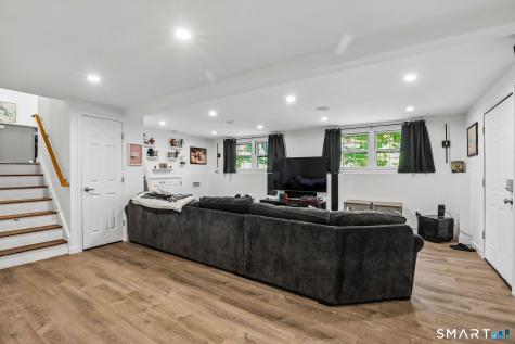 9 Mount Tom Road New Milford CT 06776
