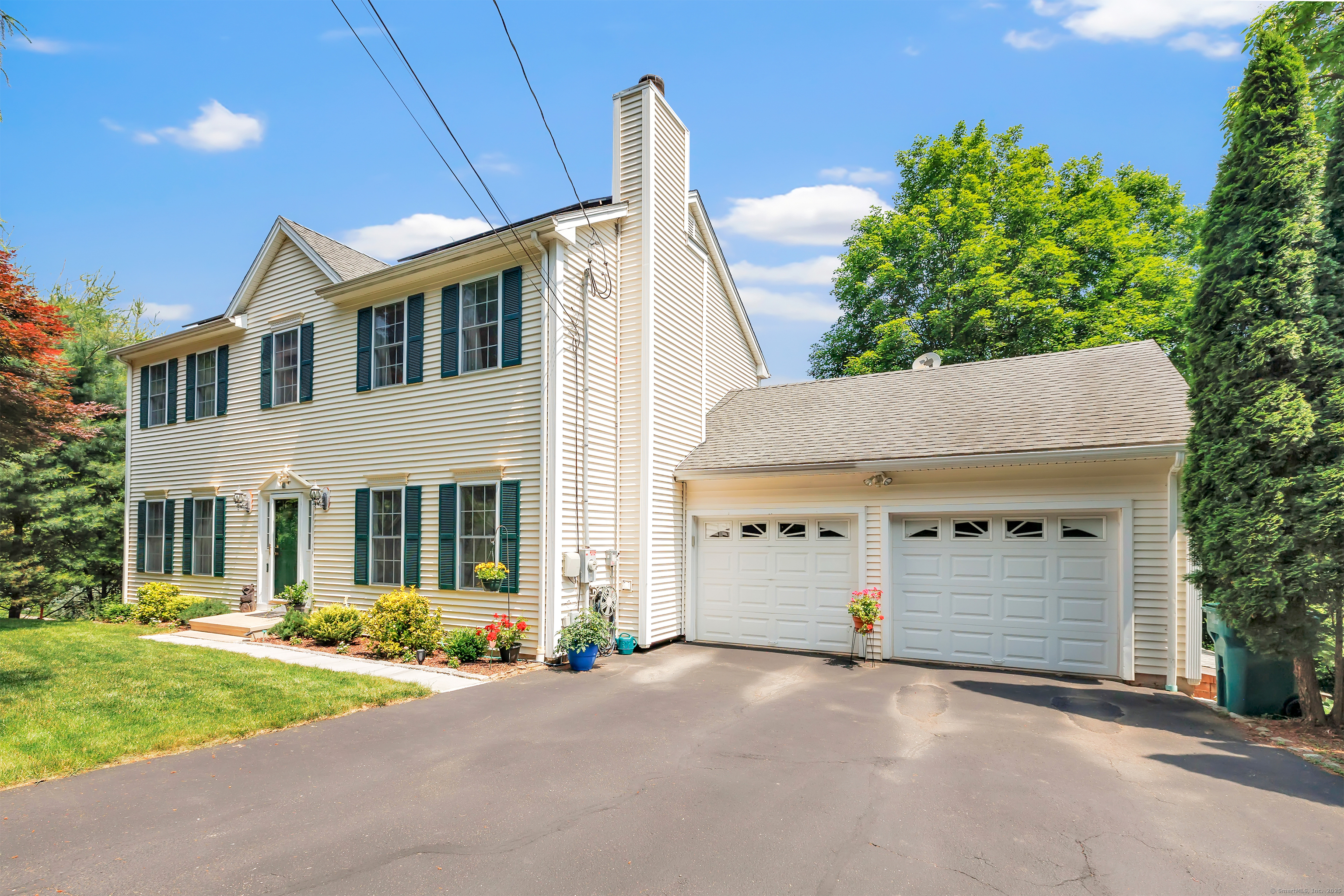 60 Knorr Avenue Seymour CT 06483