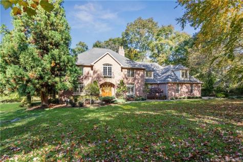 39 Quarter Horse Lane Fairfield CT 06824