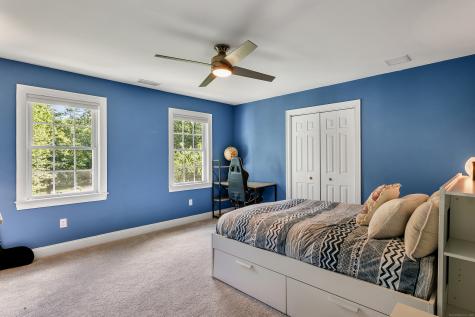 66 Warren Glen Burlington CT 06013