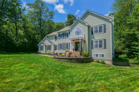 66 Warren Glen Burlington CT 06013