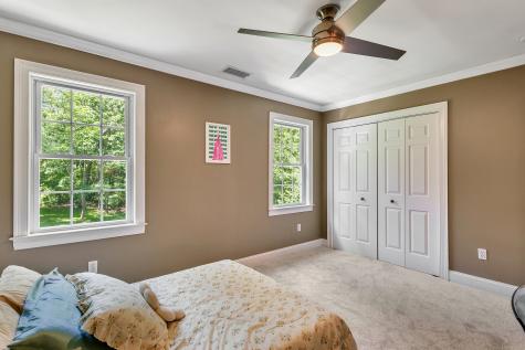 66 Warren Glen Burlington CT 06013