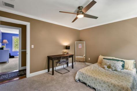 66 Warren Glen Burlington CT 06013