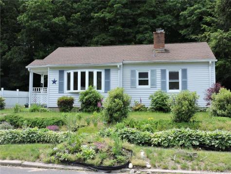 105 Brookside Avenue Naugatuck CT 06770