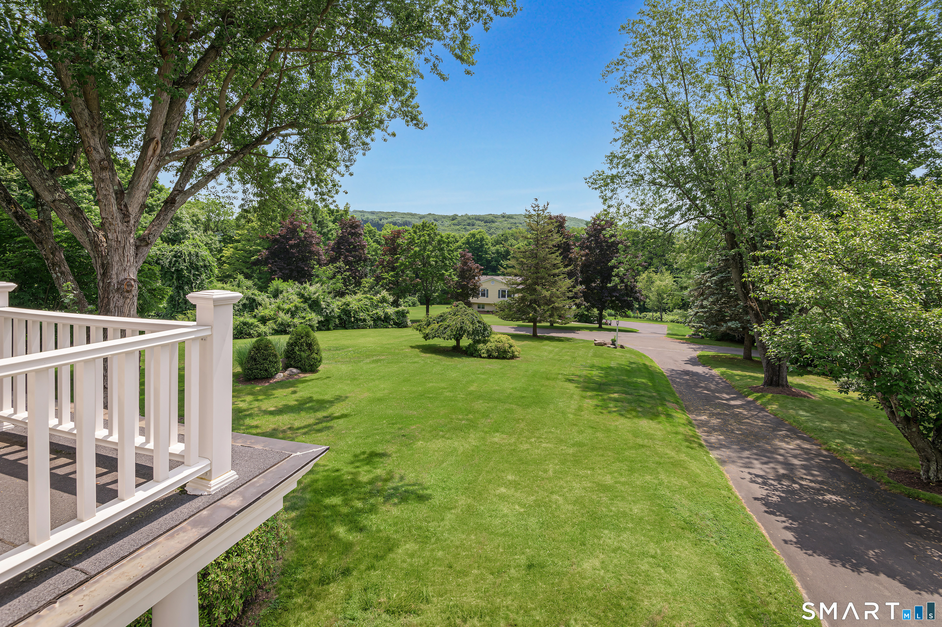 23 Briar Ridge Road Ridgefield CT 06877