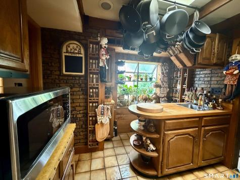 40 Andrews Avenue Milford CT 06460