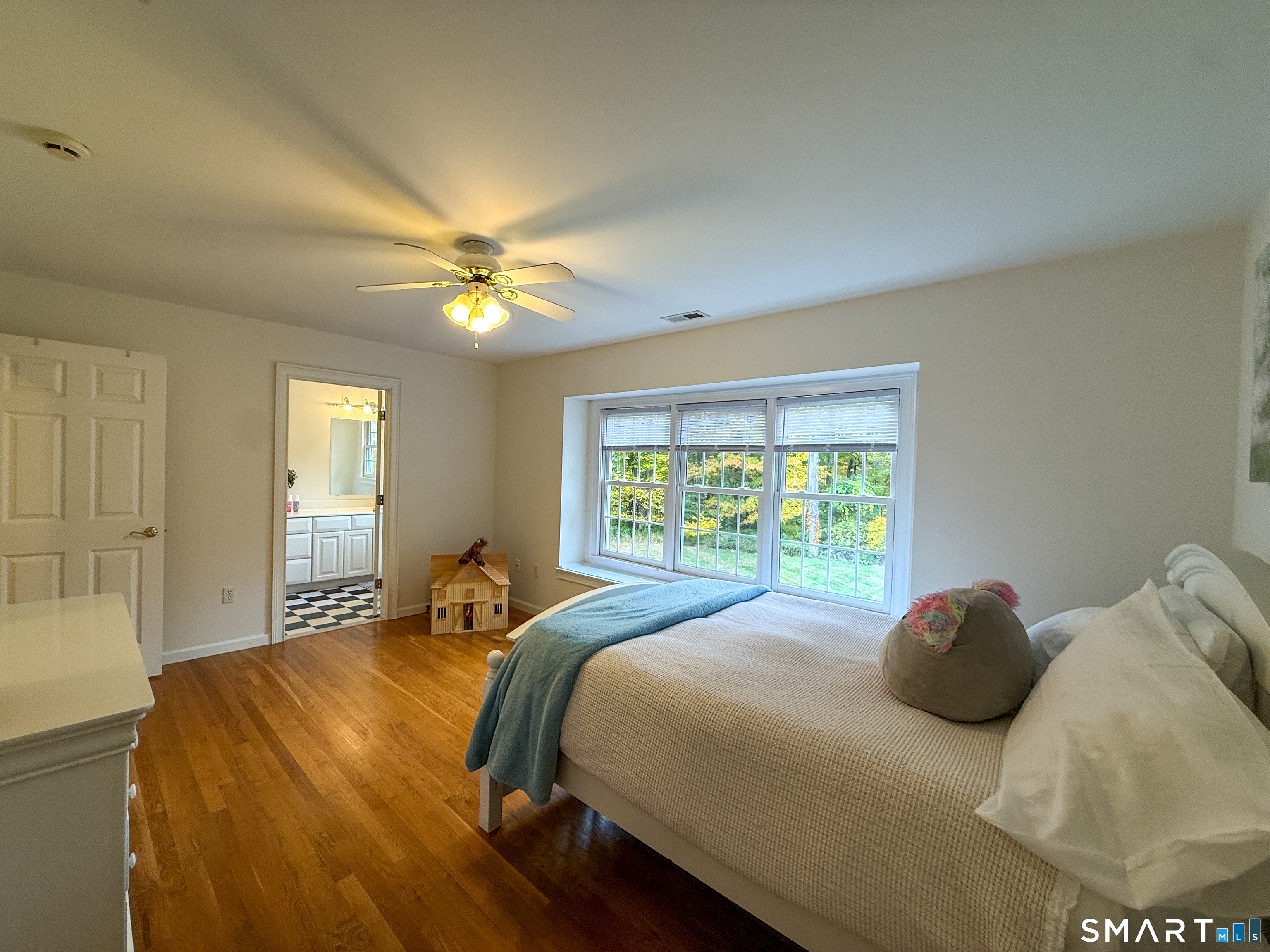 135 Patriot Road Southbury CT 06488