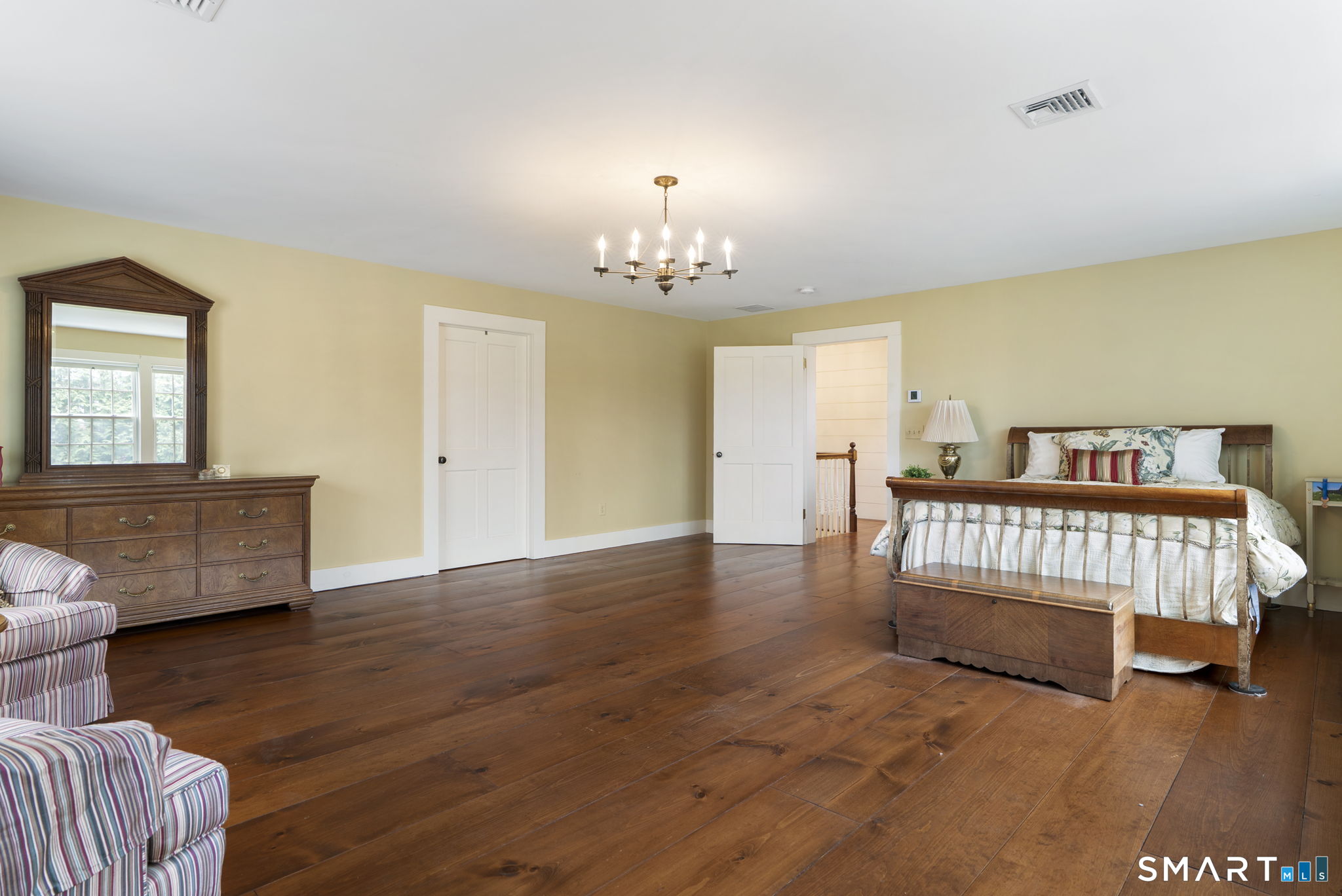 2163 Main Street Glastonbury CT 06033