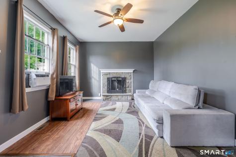 19 Calverton Drive New Fairfield CT 06812