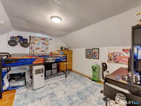 839 Center Street Manchester CT 06040