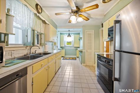 39 Central Avenue West Haven CT 06516