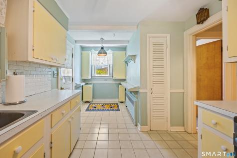 39 Central Avenue West Haven CT 06516
