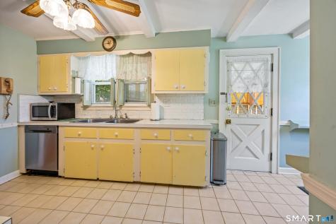 39 Central Avenue West Haven CT 06516